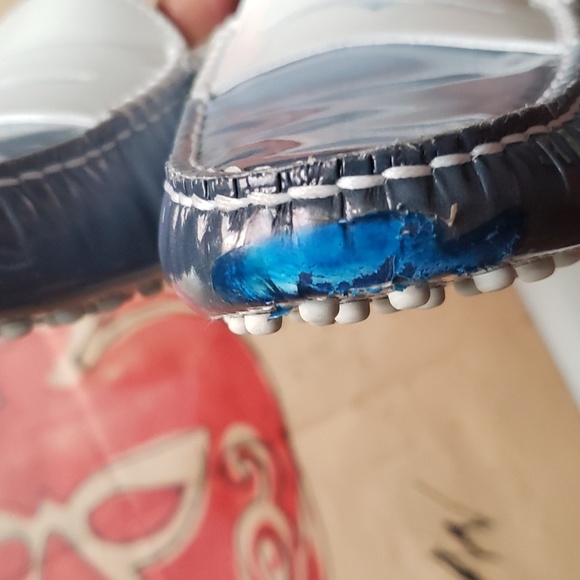 TOD'S Gommino Driving Loafers - Picture 9 of 9